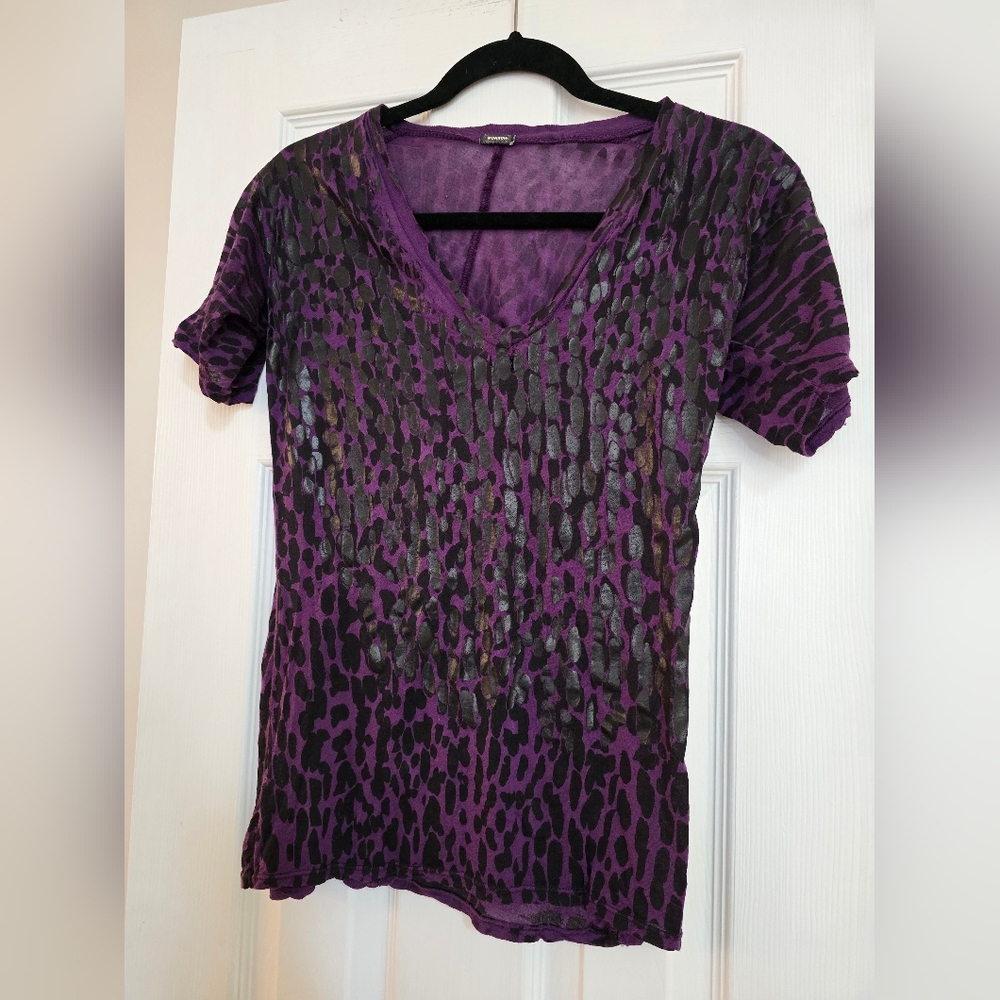 Monrow Purple Leopard Print V-Neck Top